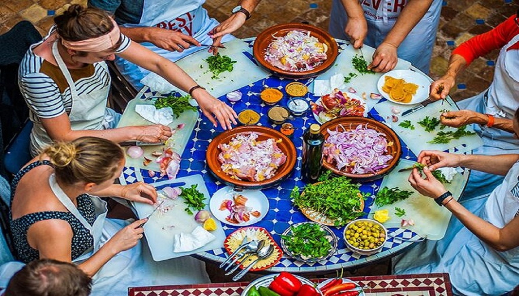 Enjoy traditional Moroccan music and dance performances